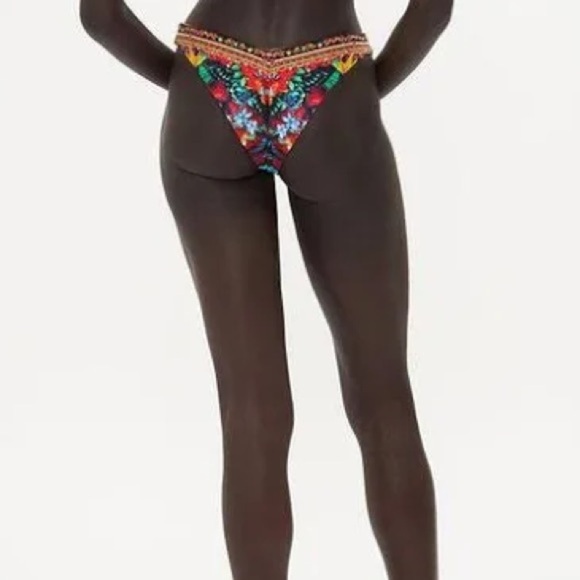 Camilla V High Leg Pant In A Flutter sz L 159$ - Picture 8 of 11